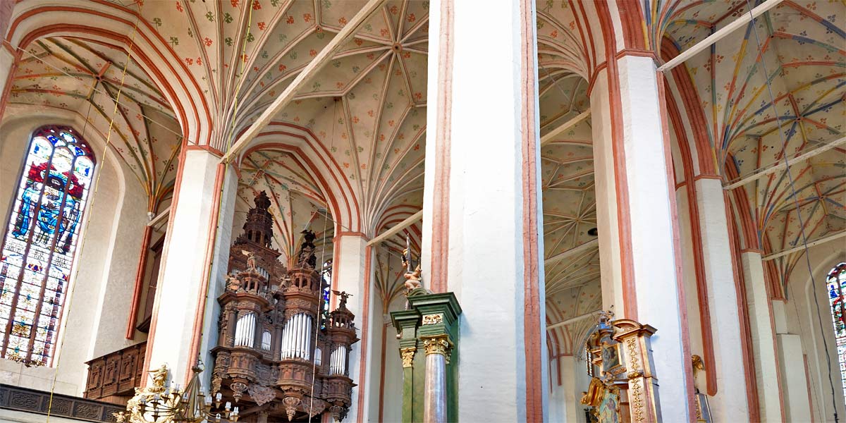 organy kościoła Wniebowzięcia NMP i bł. ks Stefana W. Frelichowskiego w Toruniu